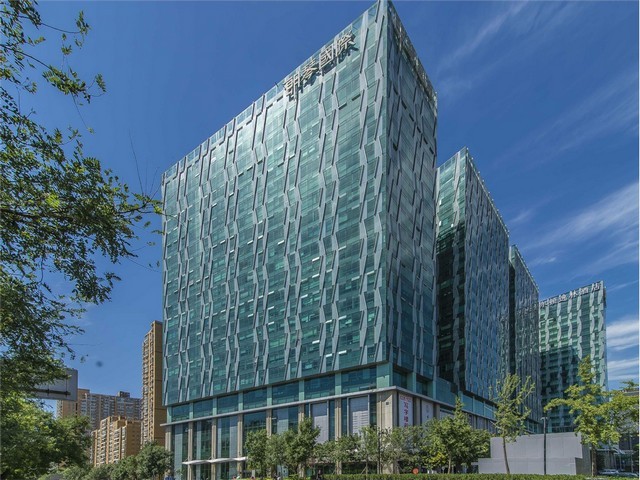 郑州椭圆形LED显示屏厂家