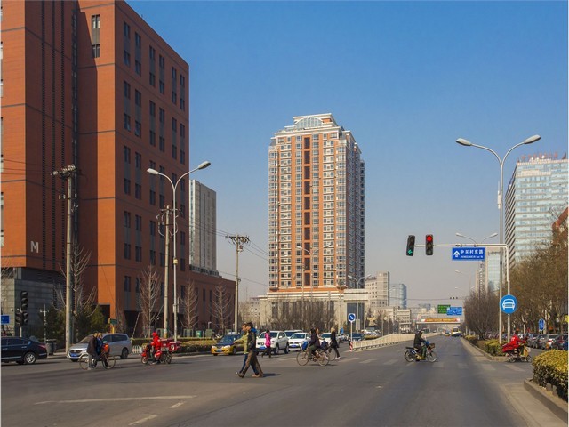 专业候车亭灯箱广告市场前景如何